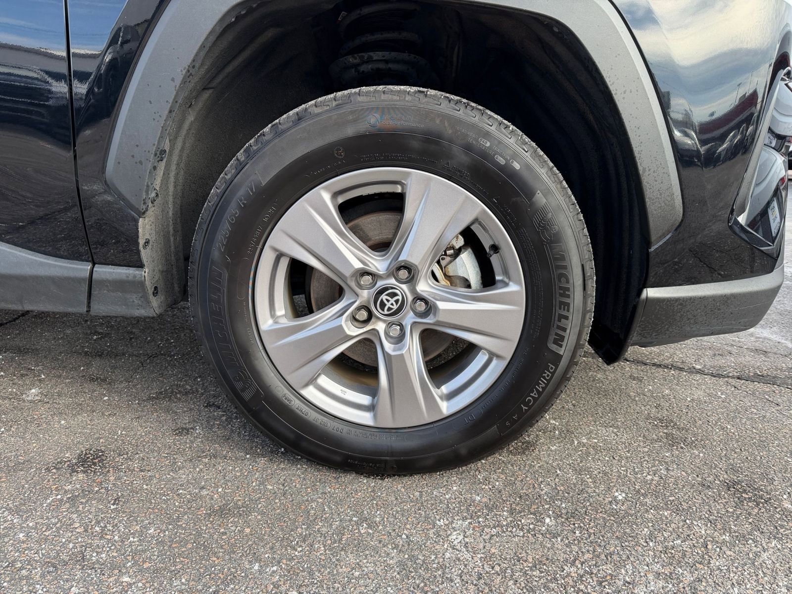 Thumbnail: 2025 Toyota RAV4 - 29