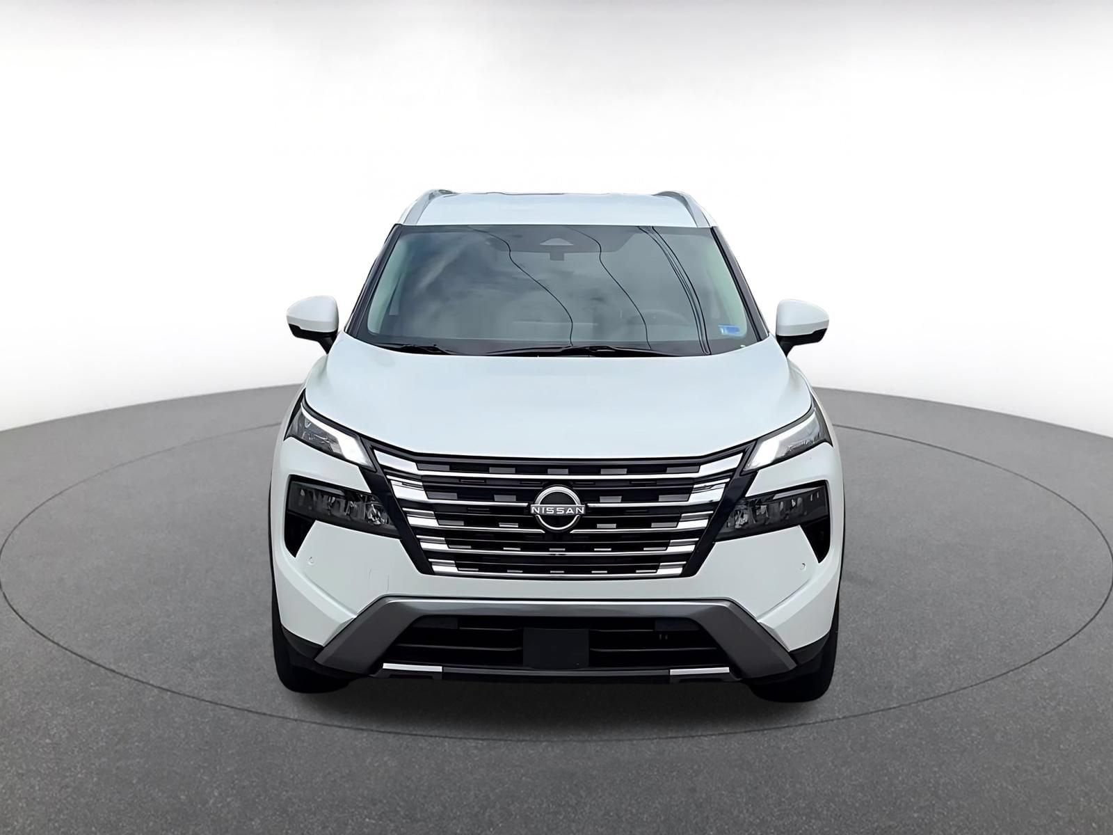 Thumbnail: 2026 Nissan Rogue - 4