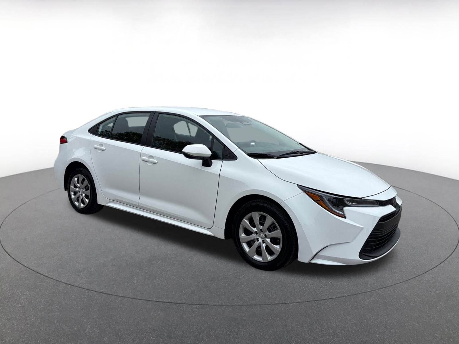 Thumbnail: 2025 Toyota Corolla - 1