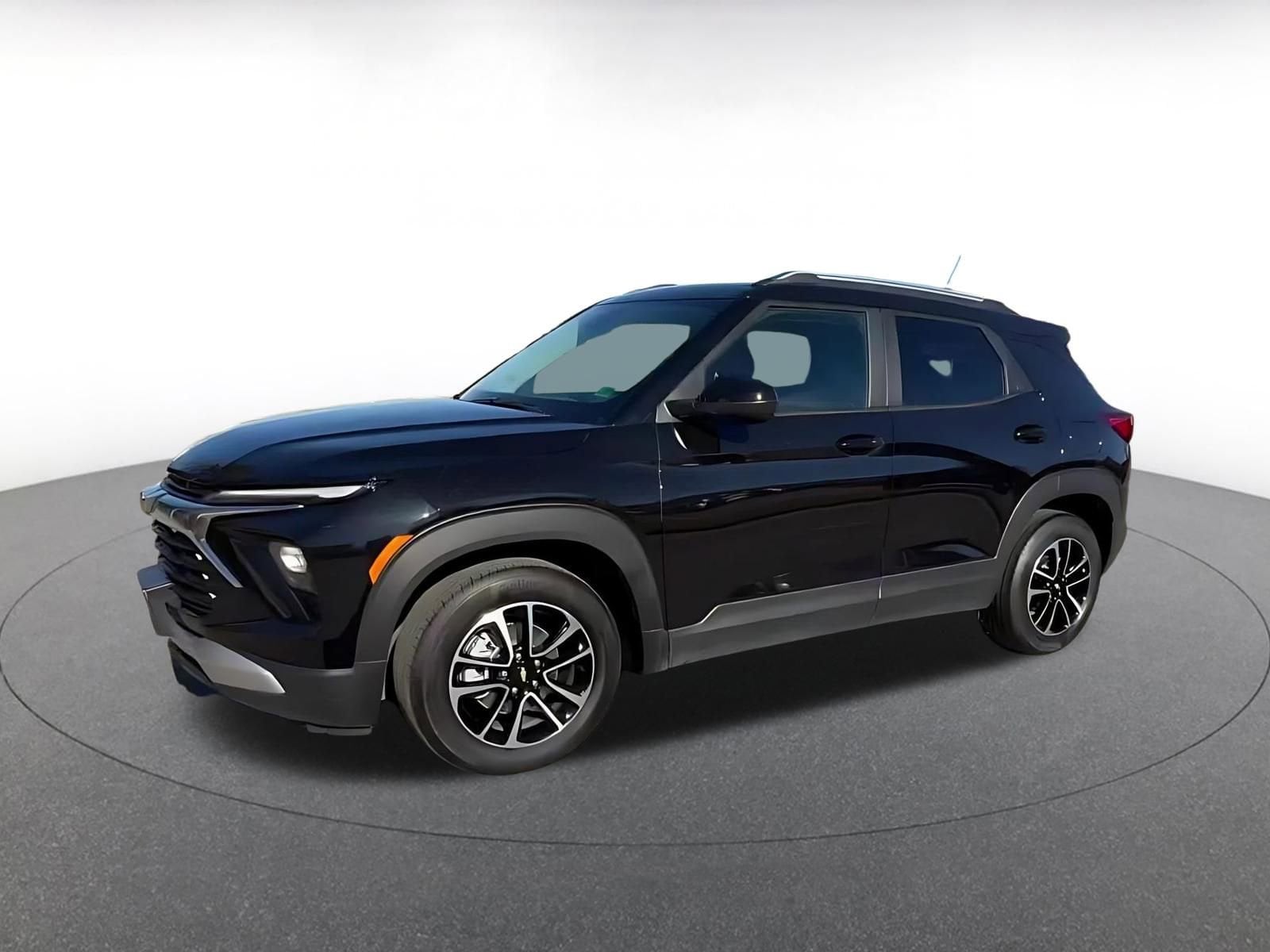 Thumbnail: 2025 Chevrolet TrailBlazer - 8