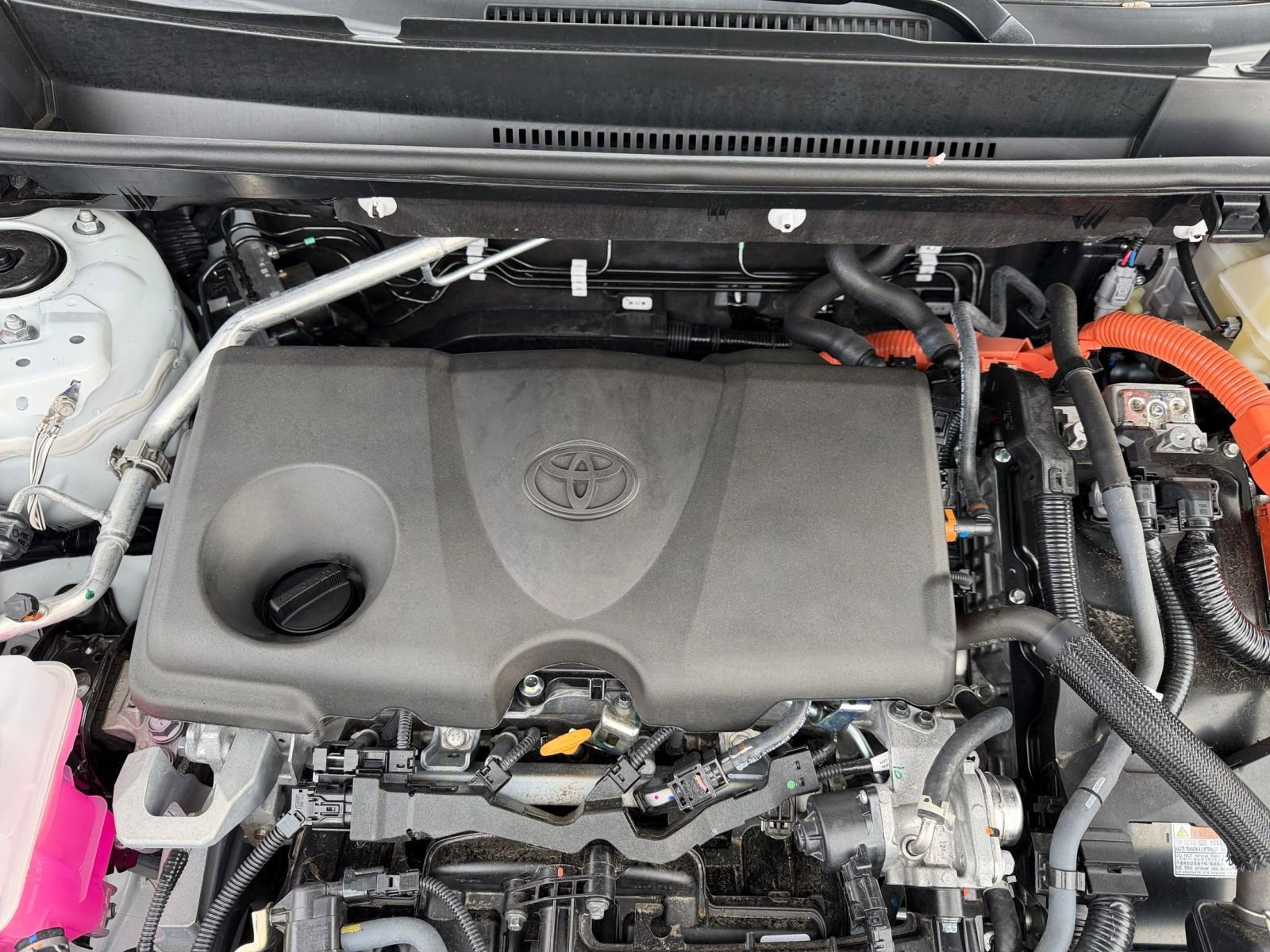 Thumbnail: 2025 Toyota RAV4 - 31