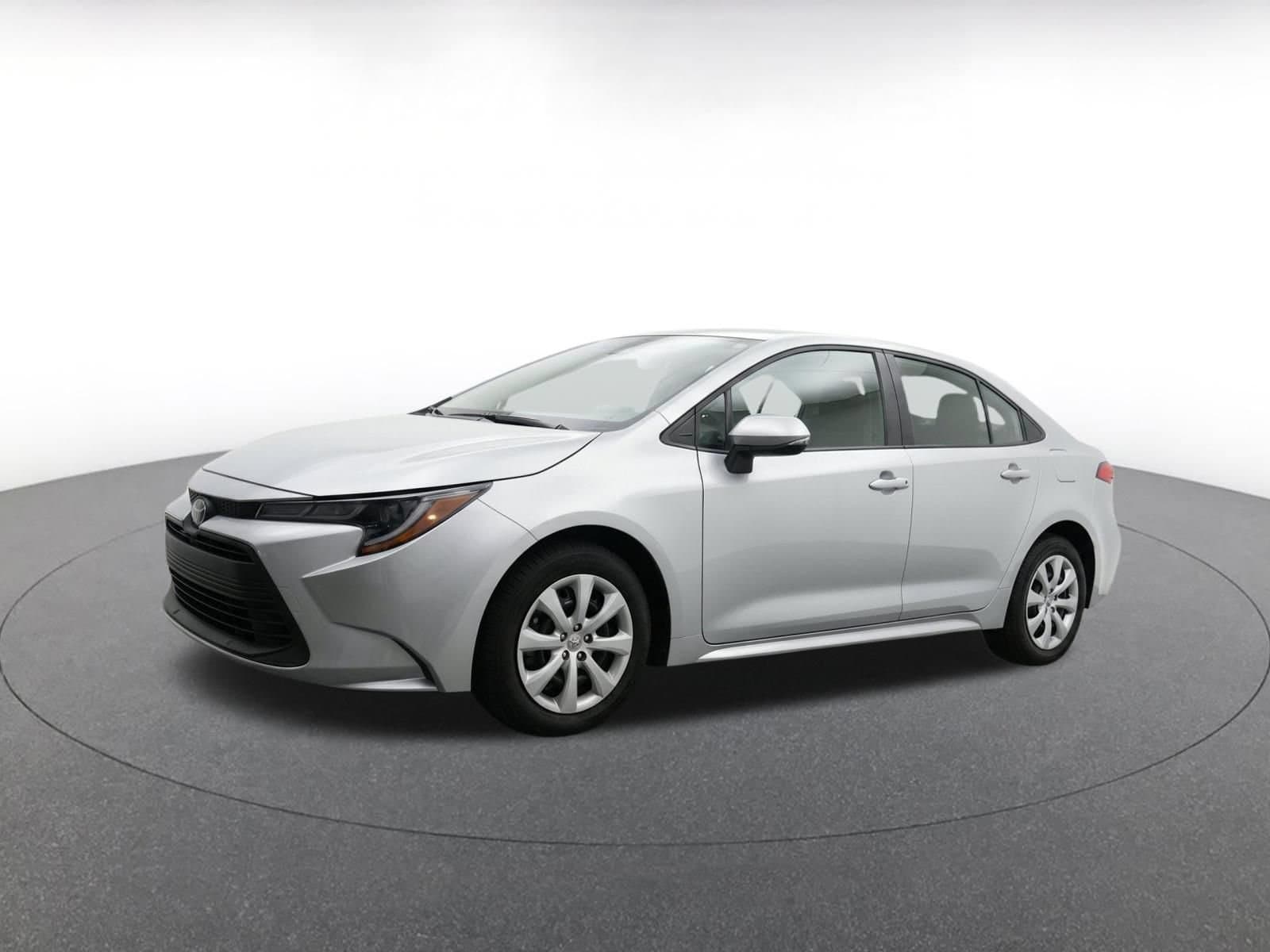 Thumbnail: 2025 Toyota Corolla - 3