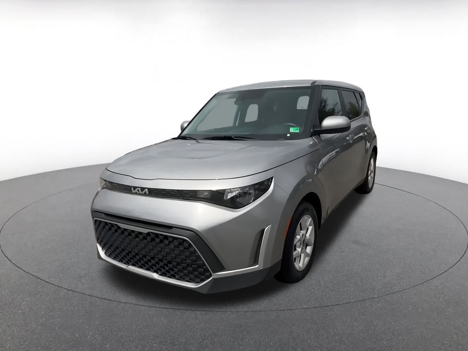 Thumbnail: 2023 Kia Soul - 6