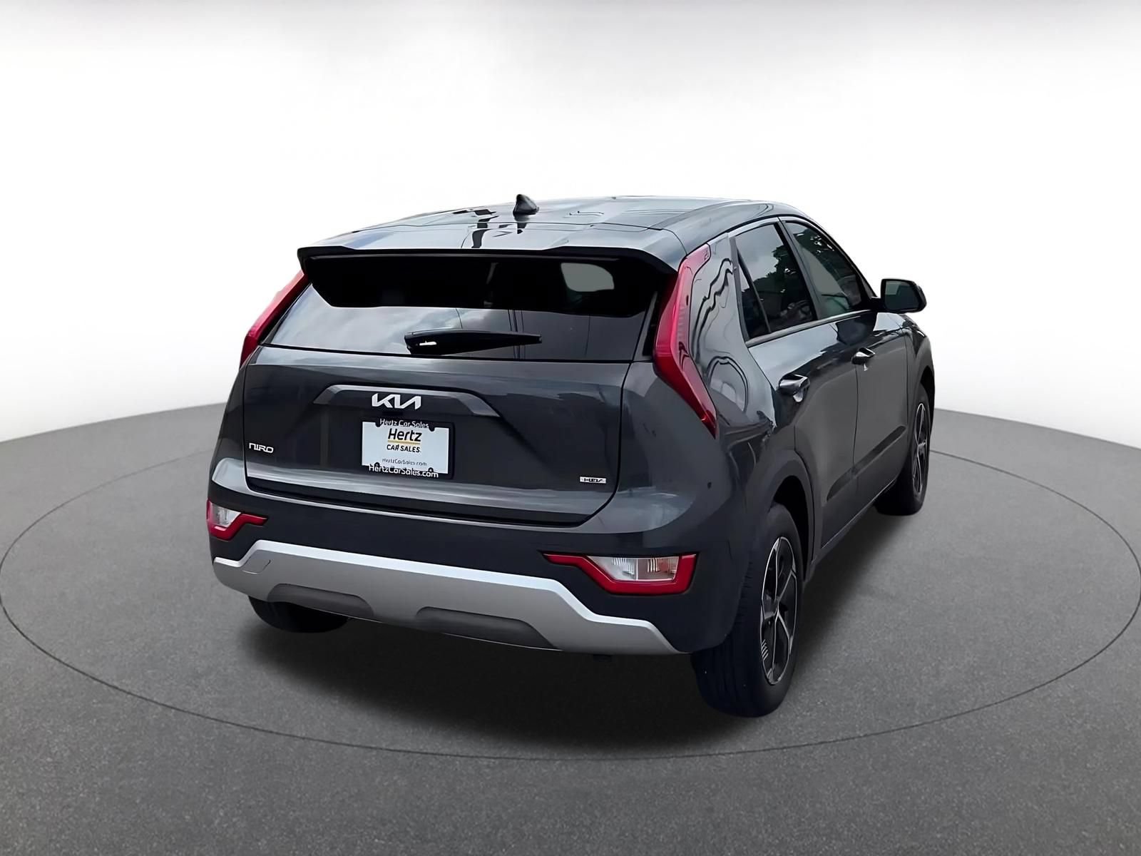 Thumbnail: 2026 Kia Niro - 14