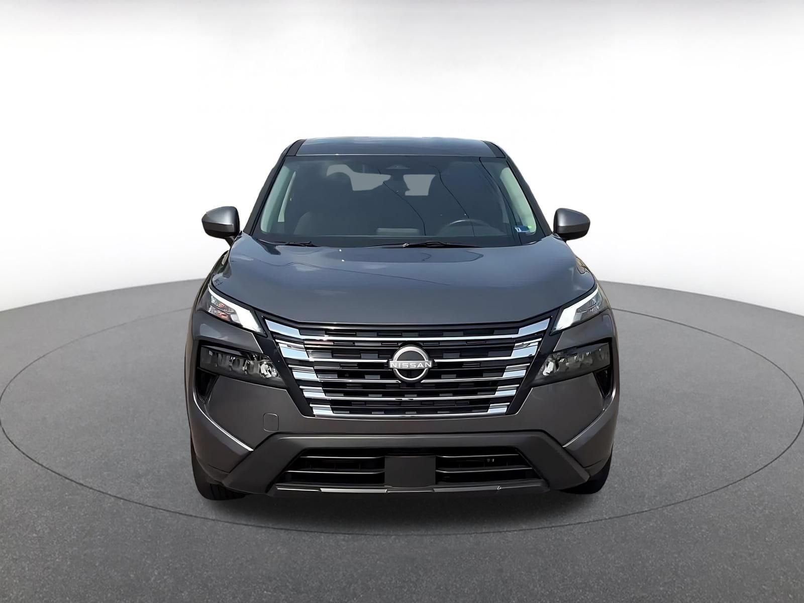 Thumbnail: 2026 Nissan Rogue - 4