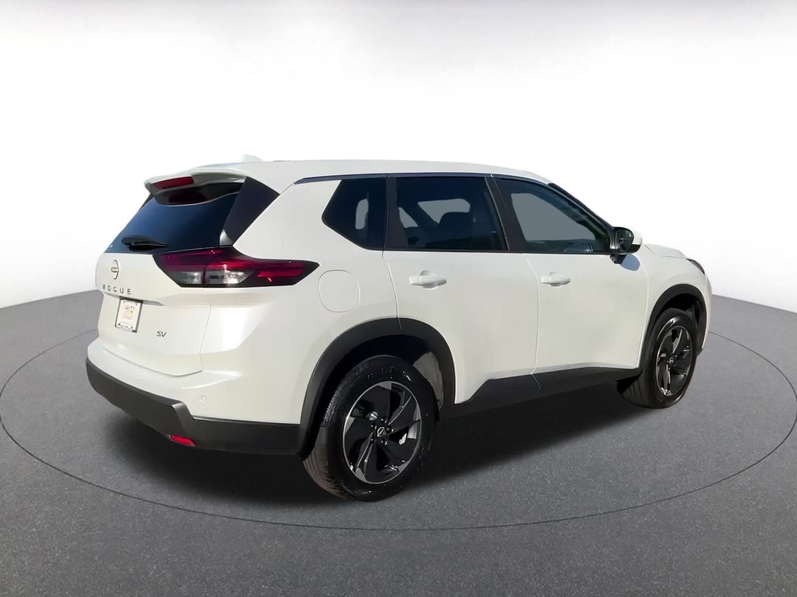 Thumbnail: 2024 Nissan Rogue - 15