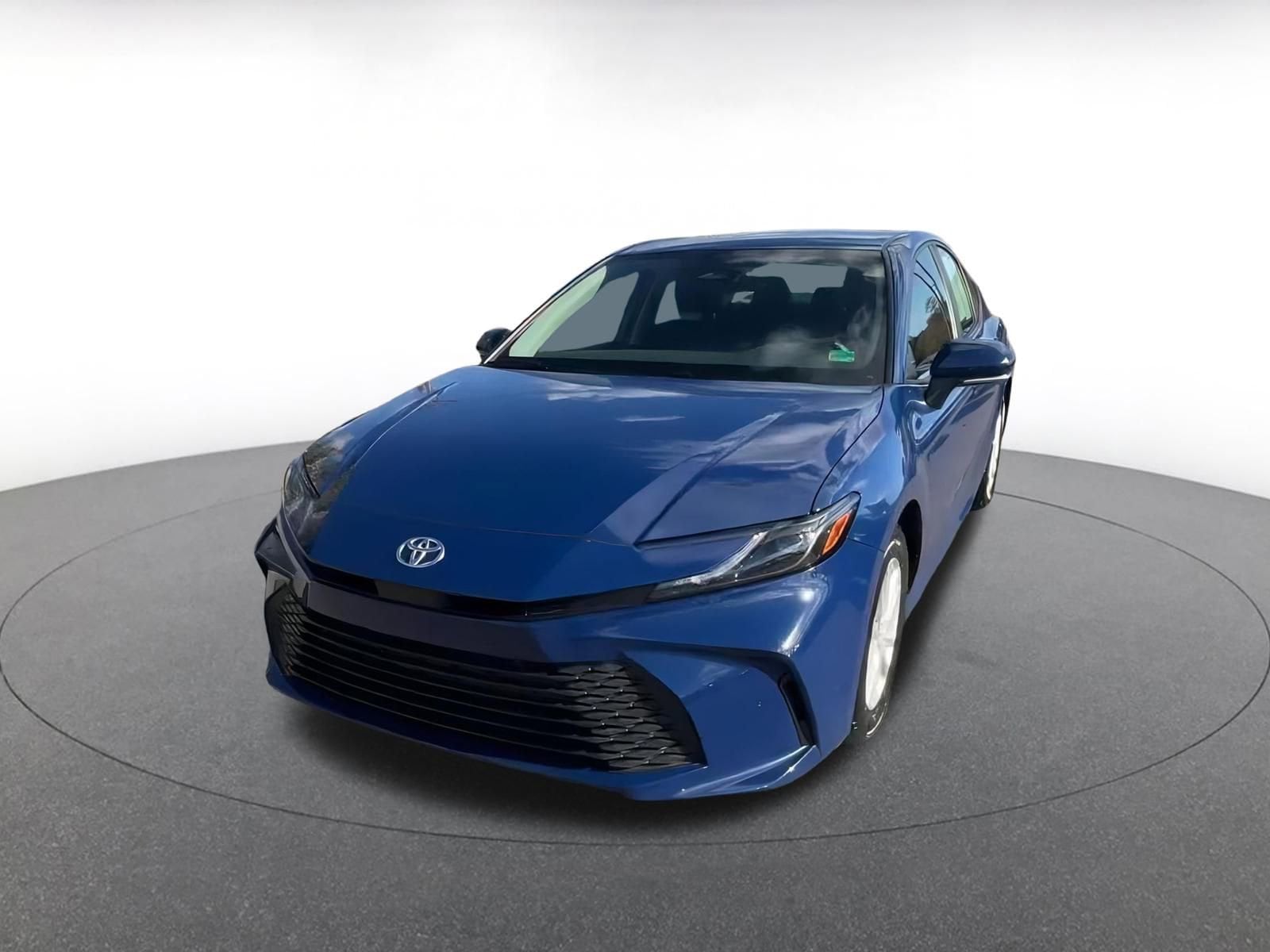 Thumbnail: 2025 Toyota Camry - 7