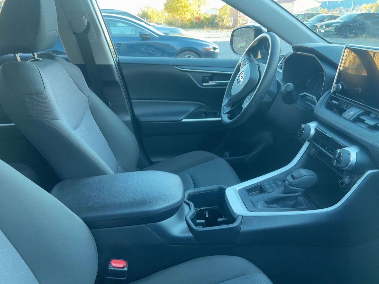 Thumbnail: 2025 Toyota RAV4 - 10