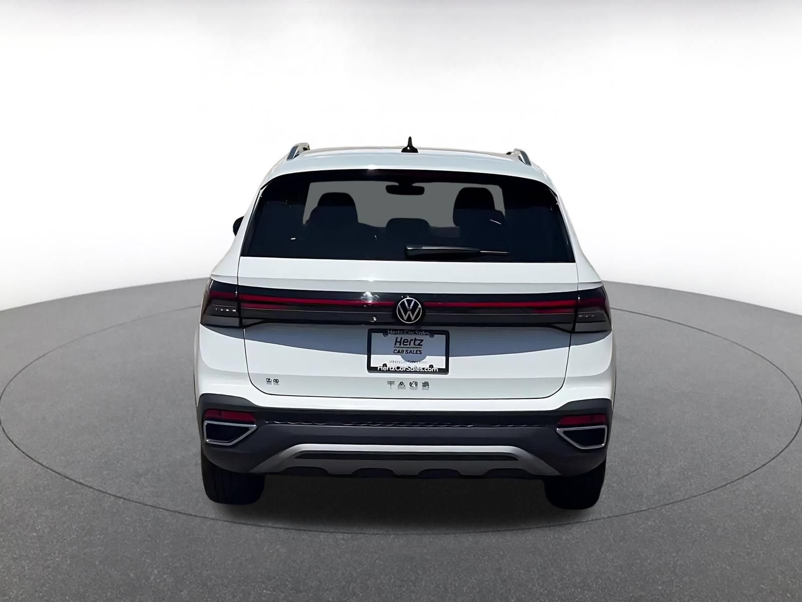 Thumbnail: 2025 Volkswagen Taos - 12