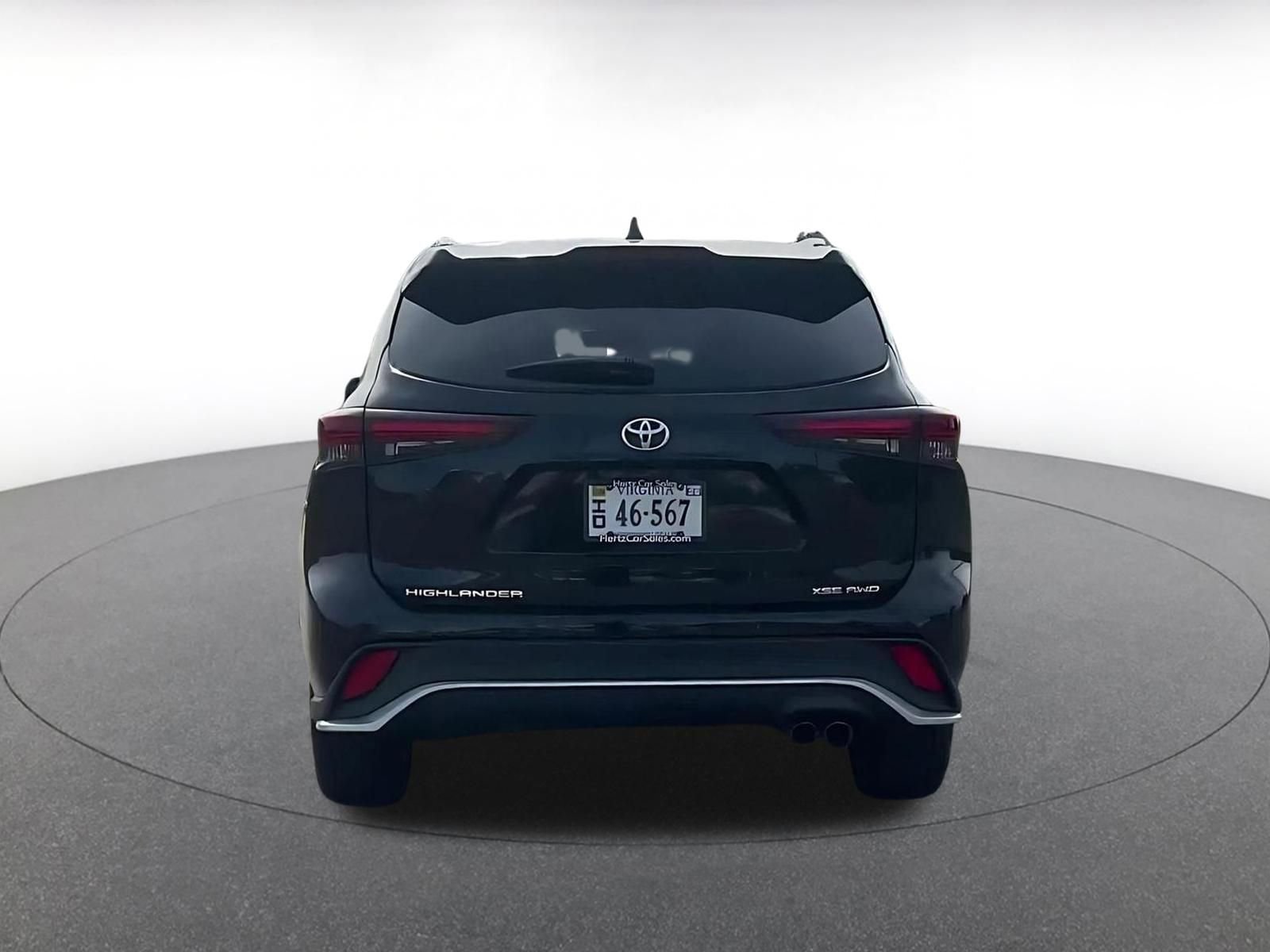 Thumbnail: 2025 Toyota Highlander - 12
