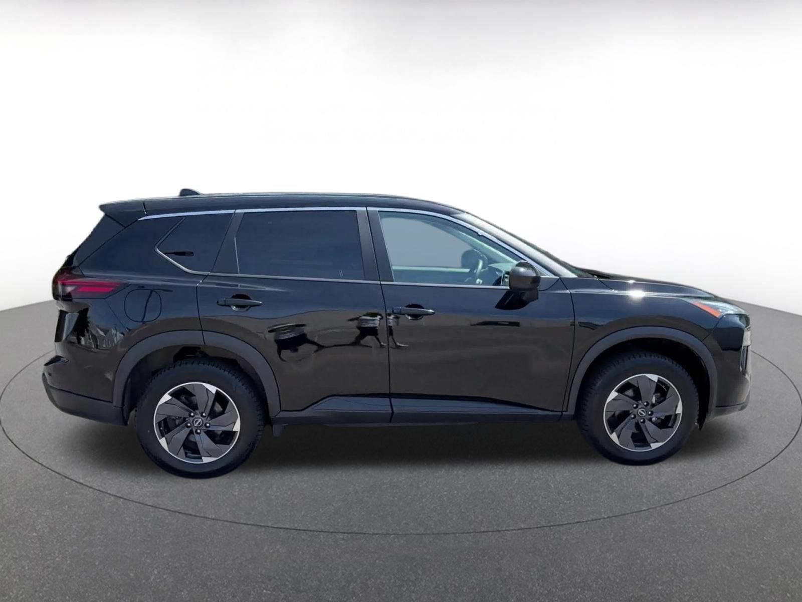 Thumbnail: 2025 Nissan Rogue - 16