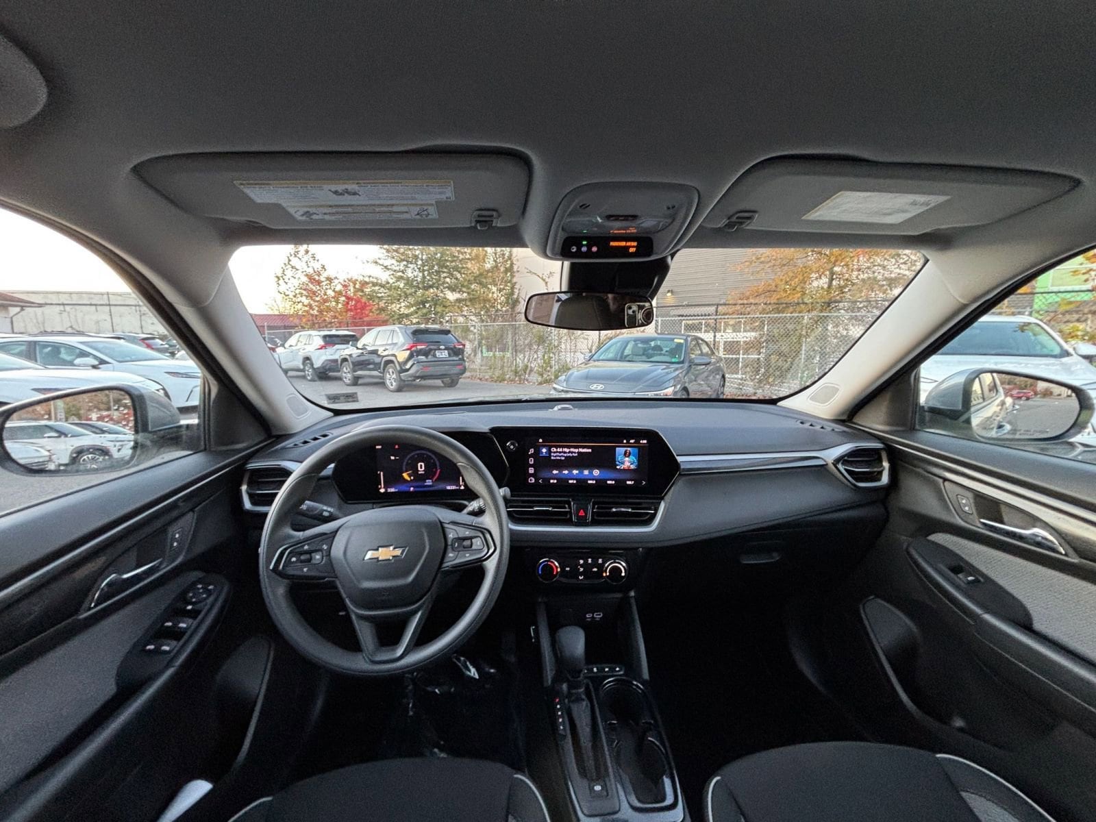 Thumbnail: 2025 Chevrolet TrailBlazer - 31