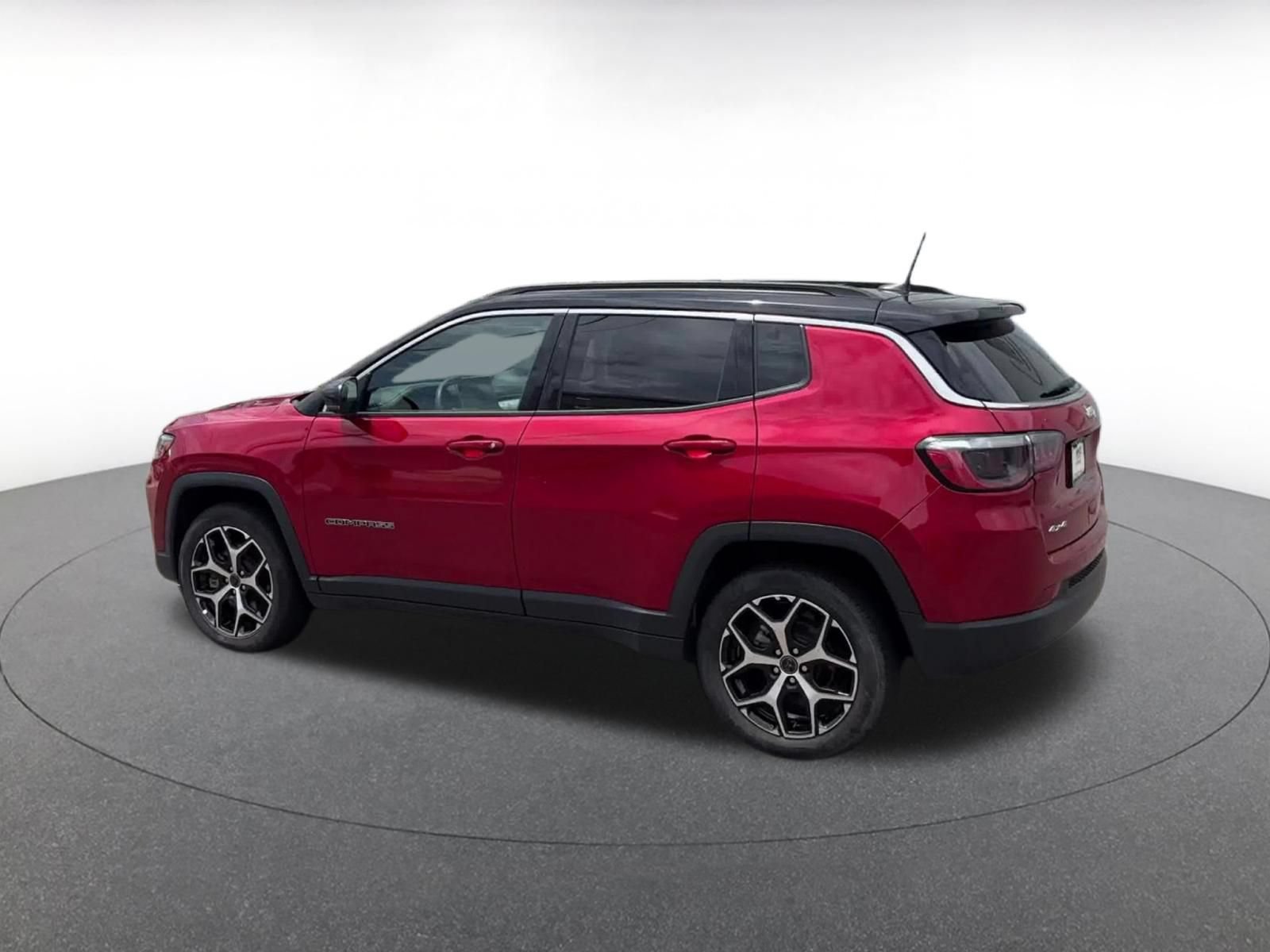 Thumbnail: 2025 Jeep Compass - 10