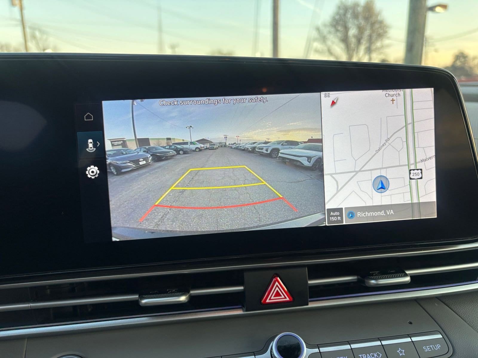 Thumbnail: 2025 Hyundai Elantra - 25