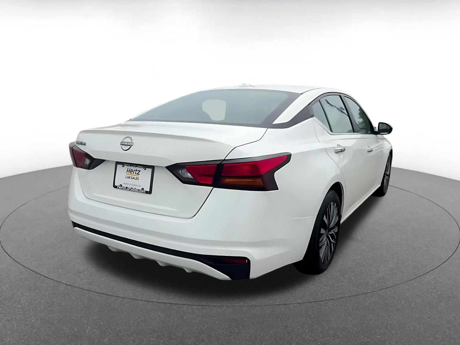 Thumbnail: 2025 Nissan Altima - 14