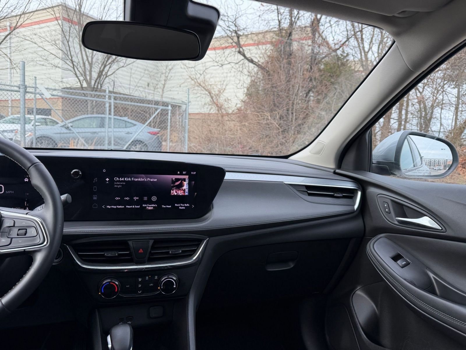 Thumbnail: 2025 Buick Encore GX - 33