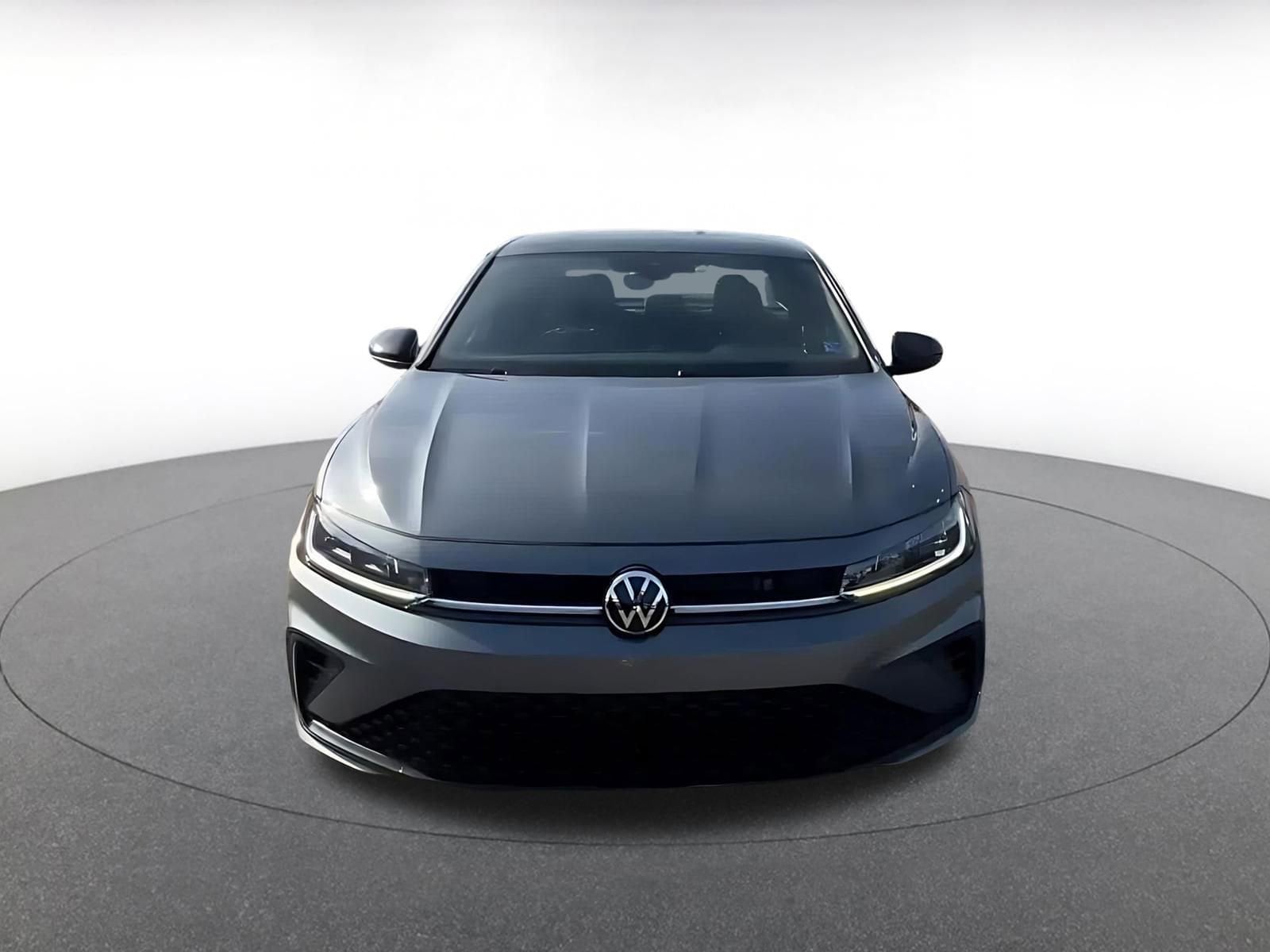 Thumbnail: 2025 Volkswagen Jetta - 4