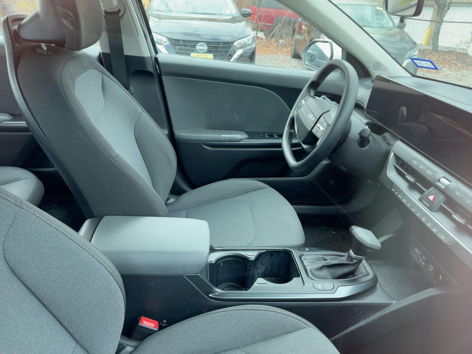 Thumbnail: 2025 Kia K4 - 10