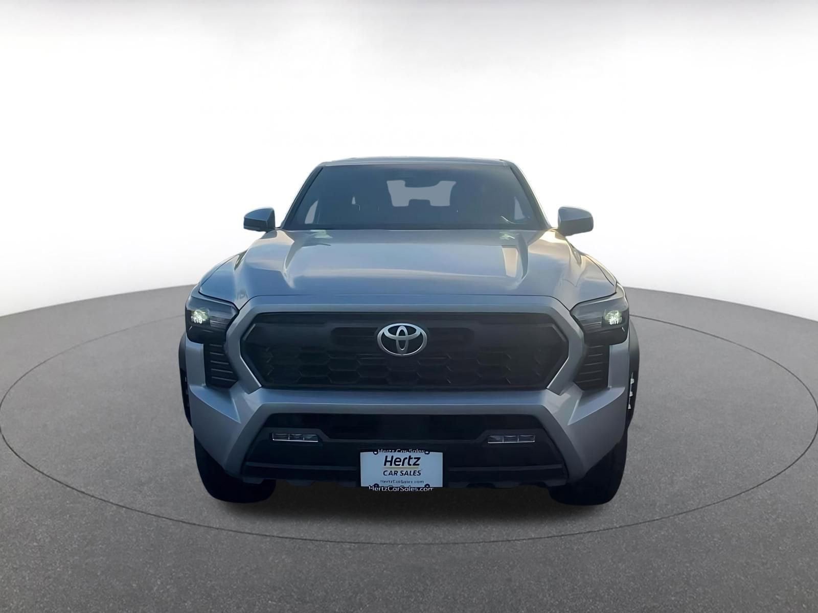 Thumbnail: 2025 Toyota Tacoma - 4