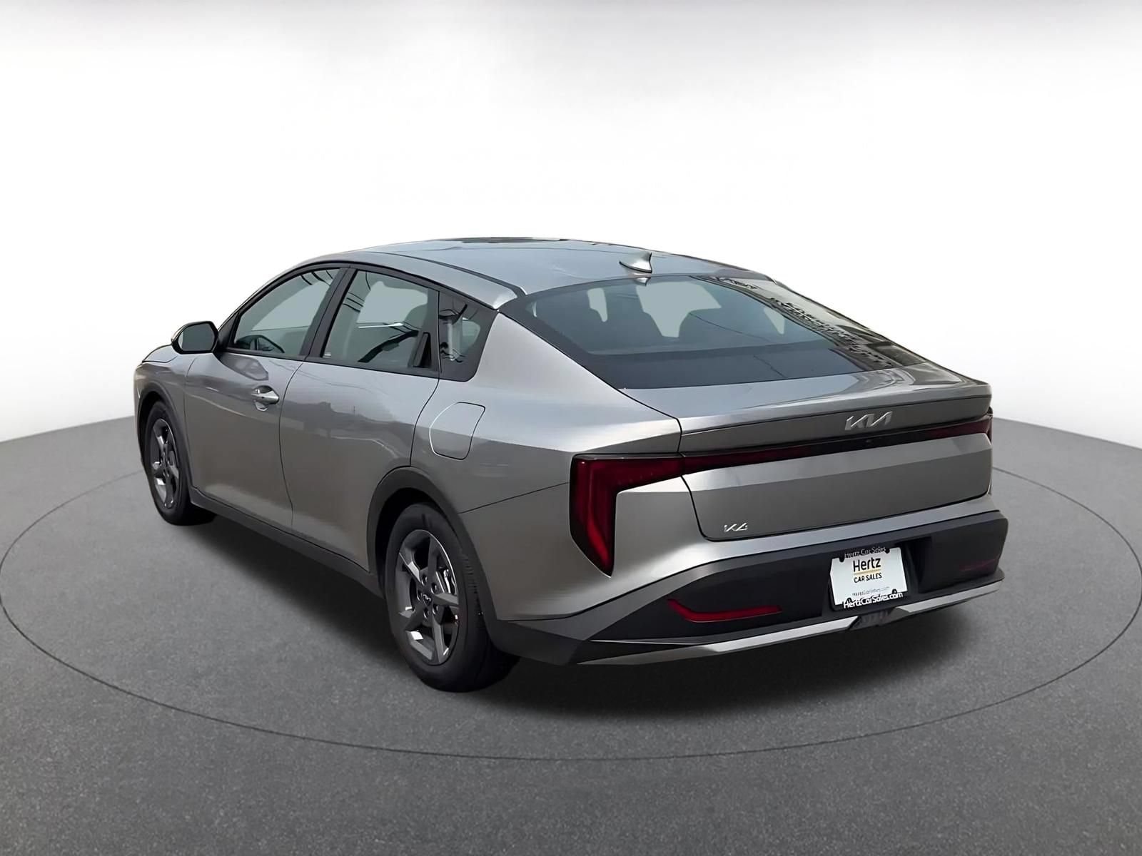 Thumbnail: 2025 Kia K4 - 10