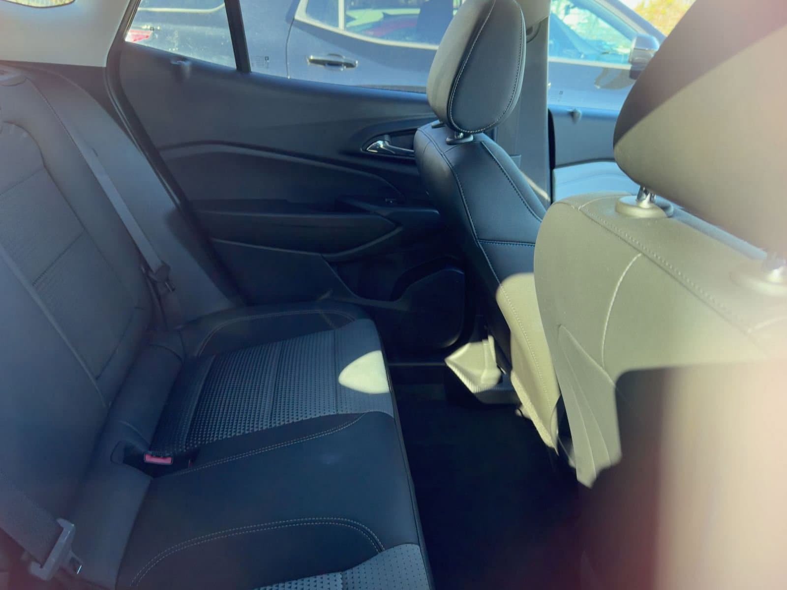 Thumbnail: 2025 Chevrolet Trax - 9