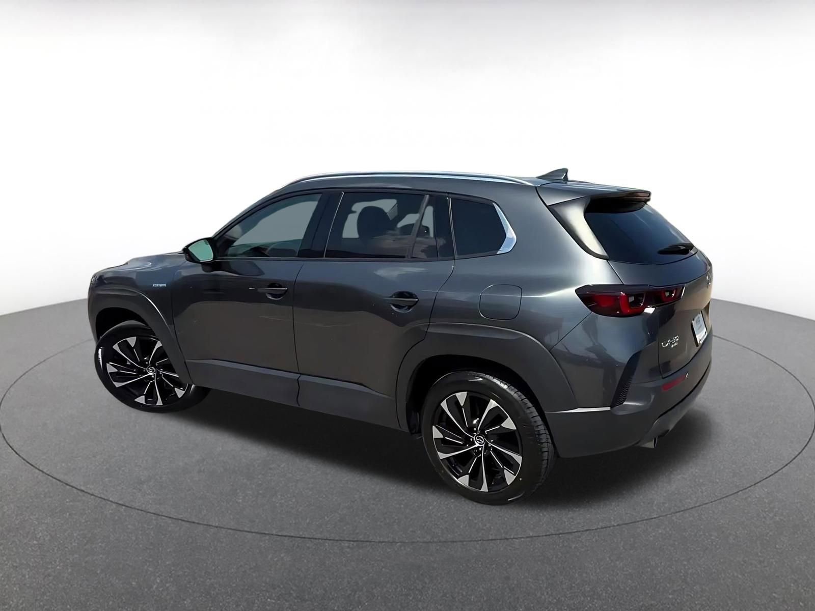 Thumbnail: 2025 Mazda CX-50 - 10