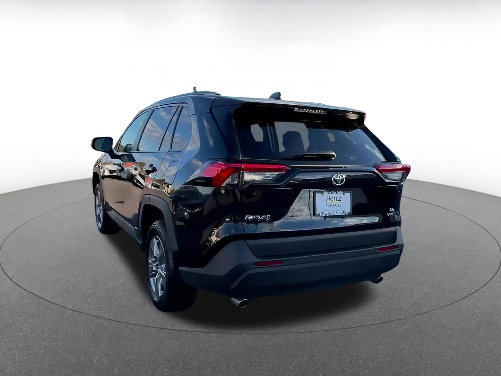 Thumbnail: 2025 Toyota RAV4 - 11