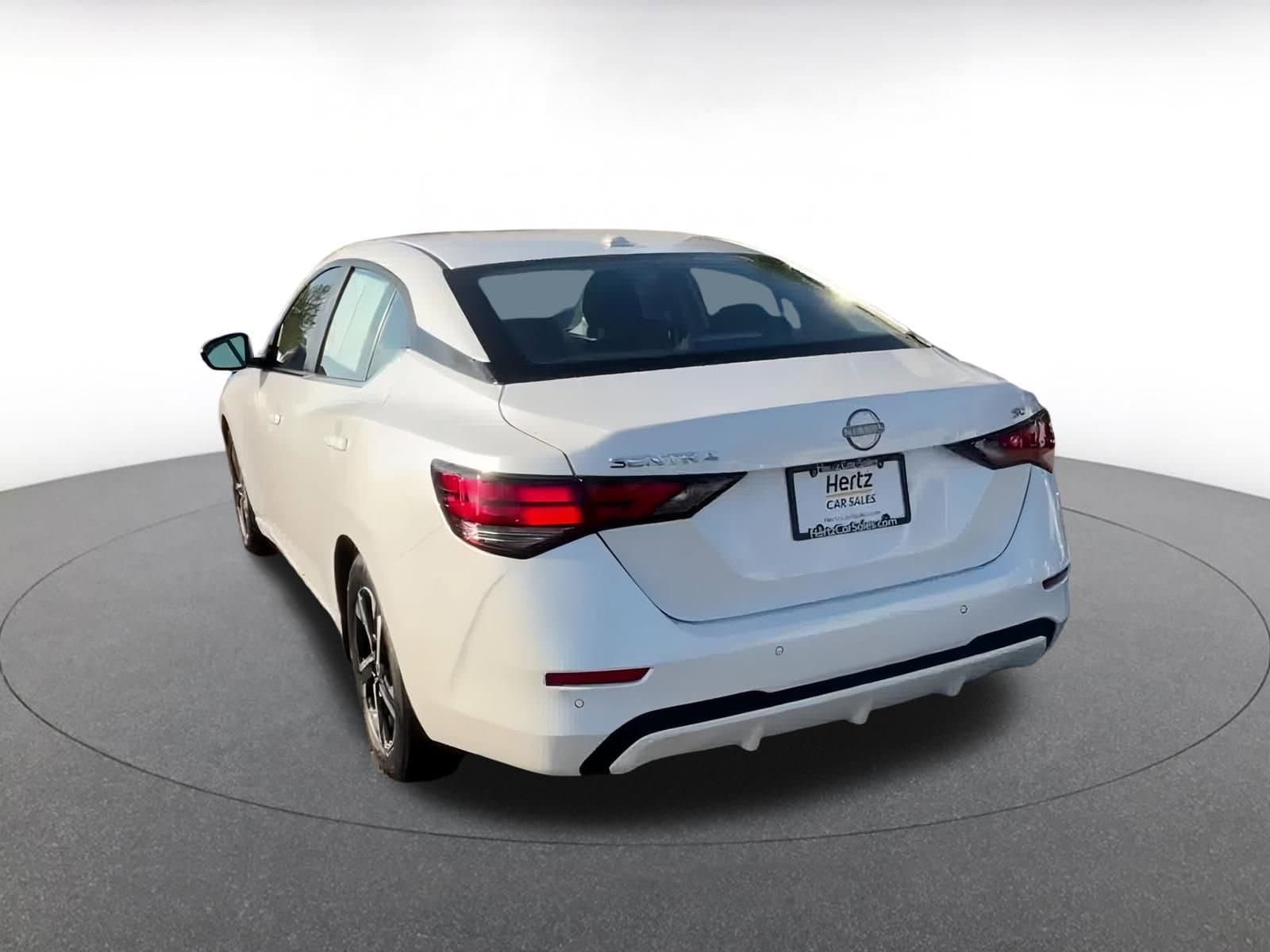 Thumbnail: 2024 Nissan Sentra - 11