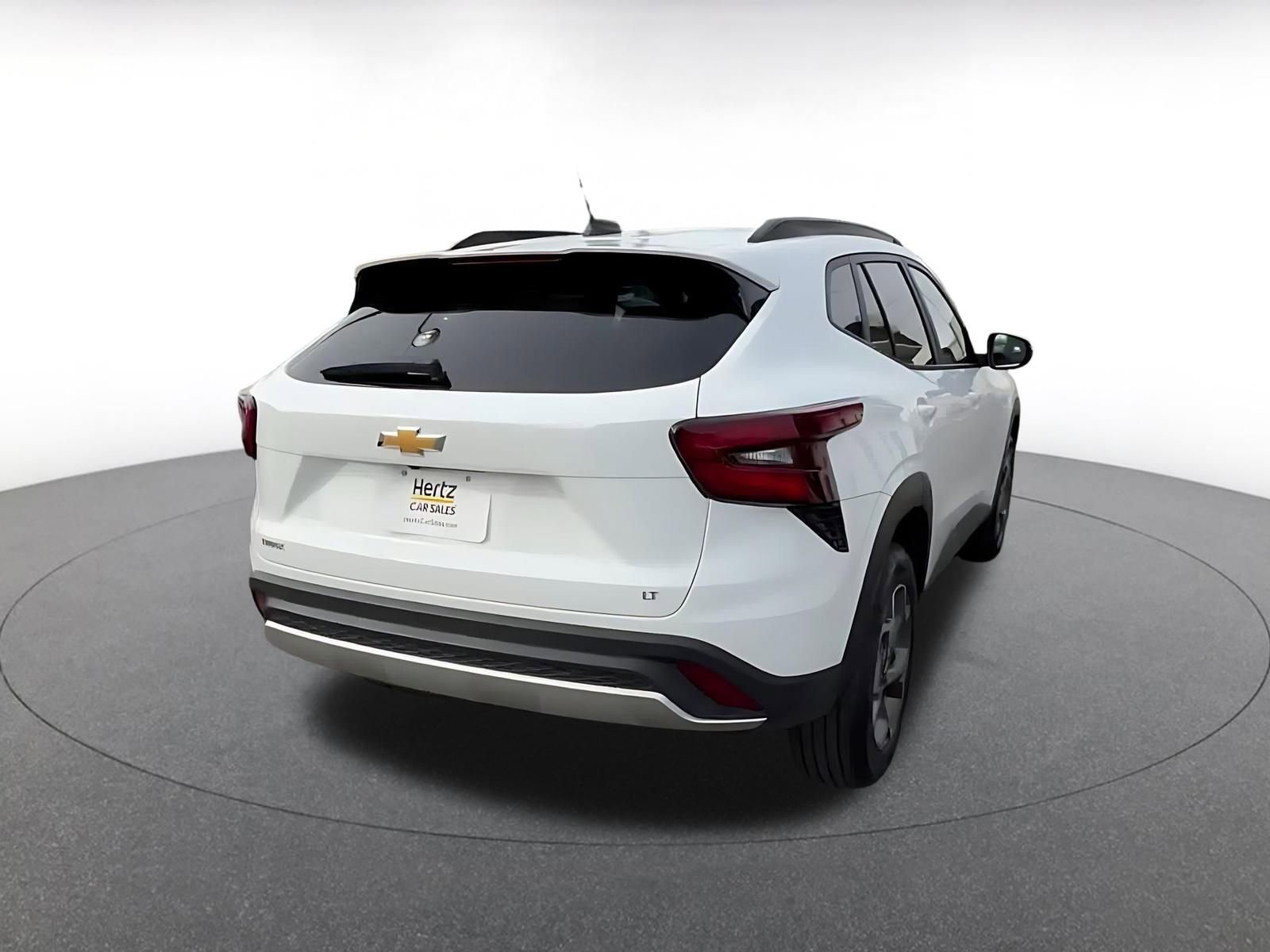 Thumbnail: 2025 Chevrolet Trax - 14