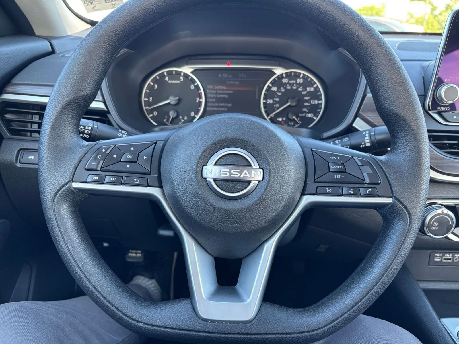 Thumbnail: 2025 Nissan Altima - 28