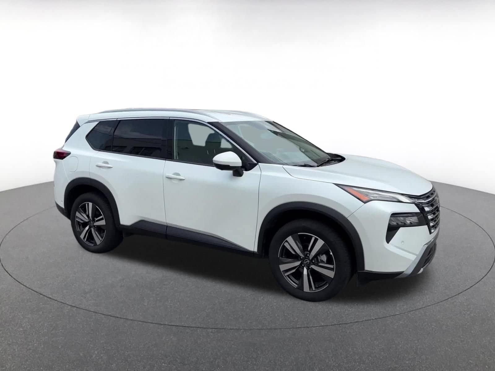 Thumbnail: 2026 Nissan Rogue - 2