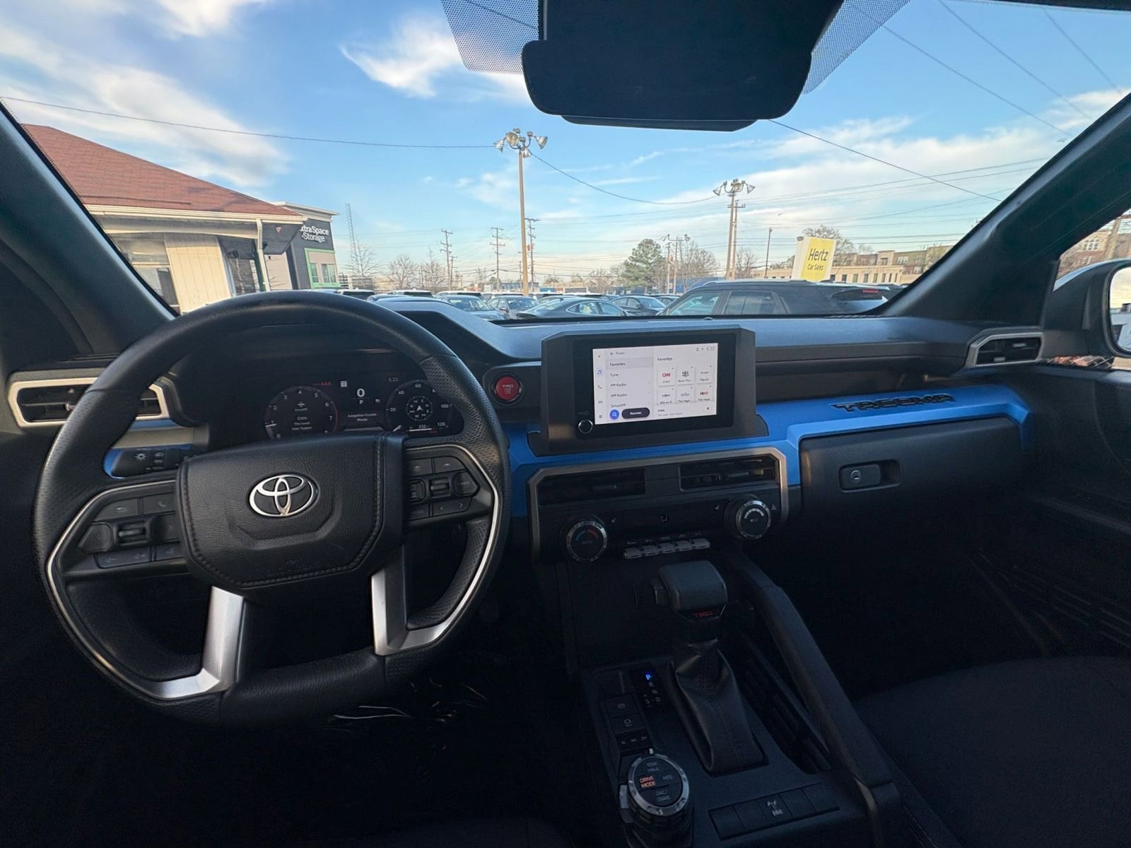 Thumbnail: 2025 Toyota Tacoma - 32