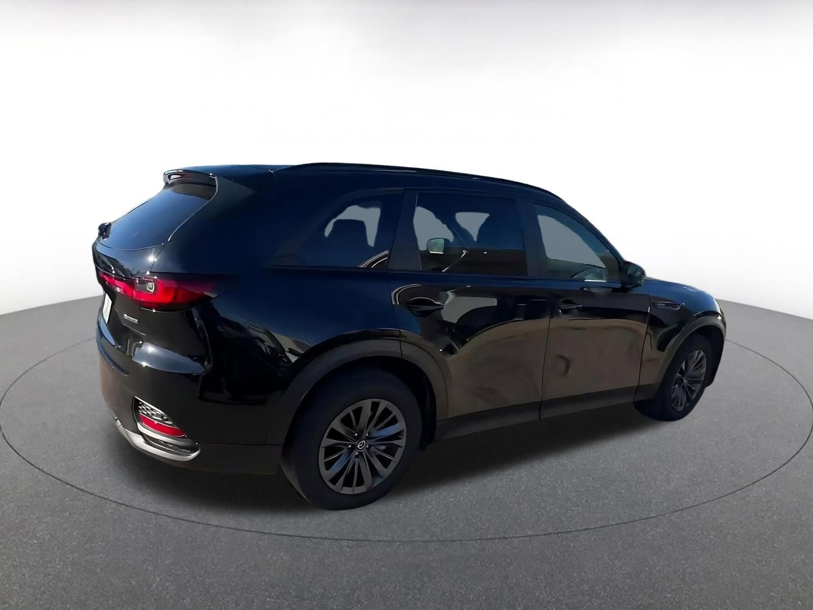 Thumbnail: 2025 Mazda CX-70 - 15