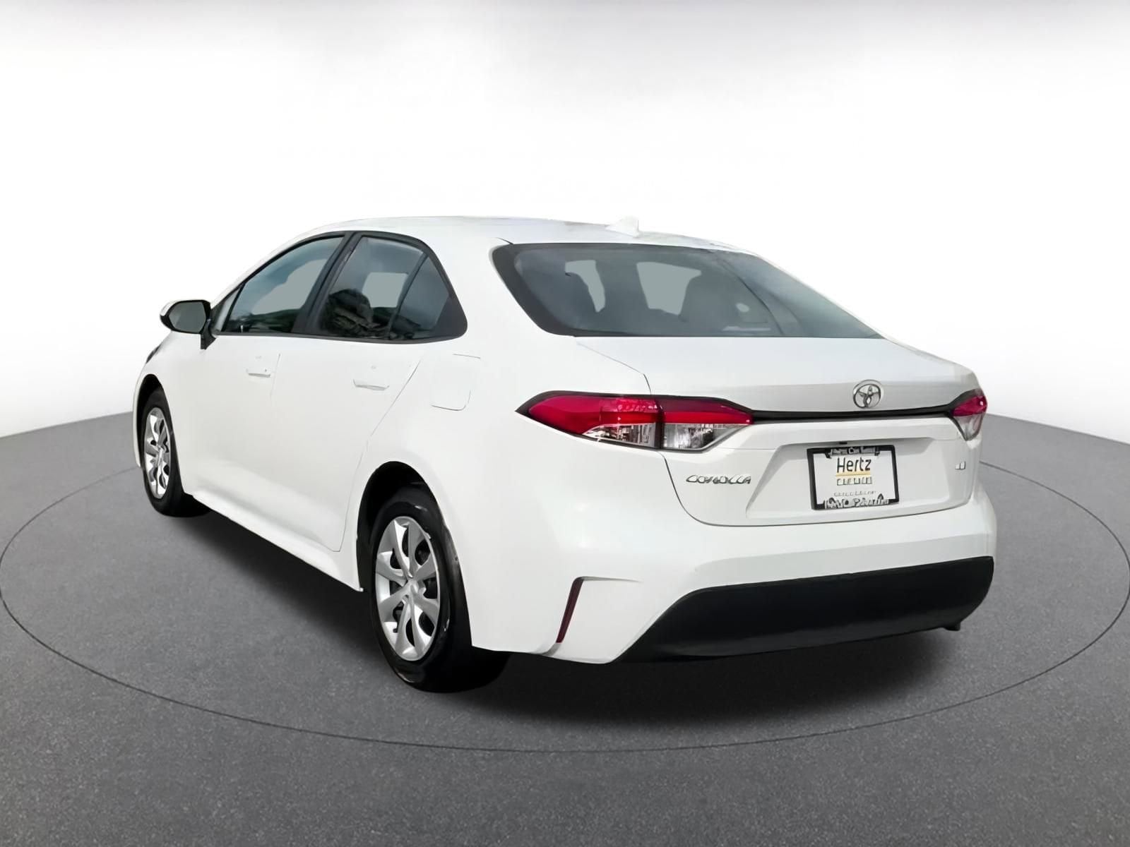 Thumbnail: 2024 Toyota Corolla - 11
