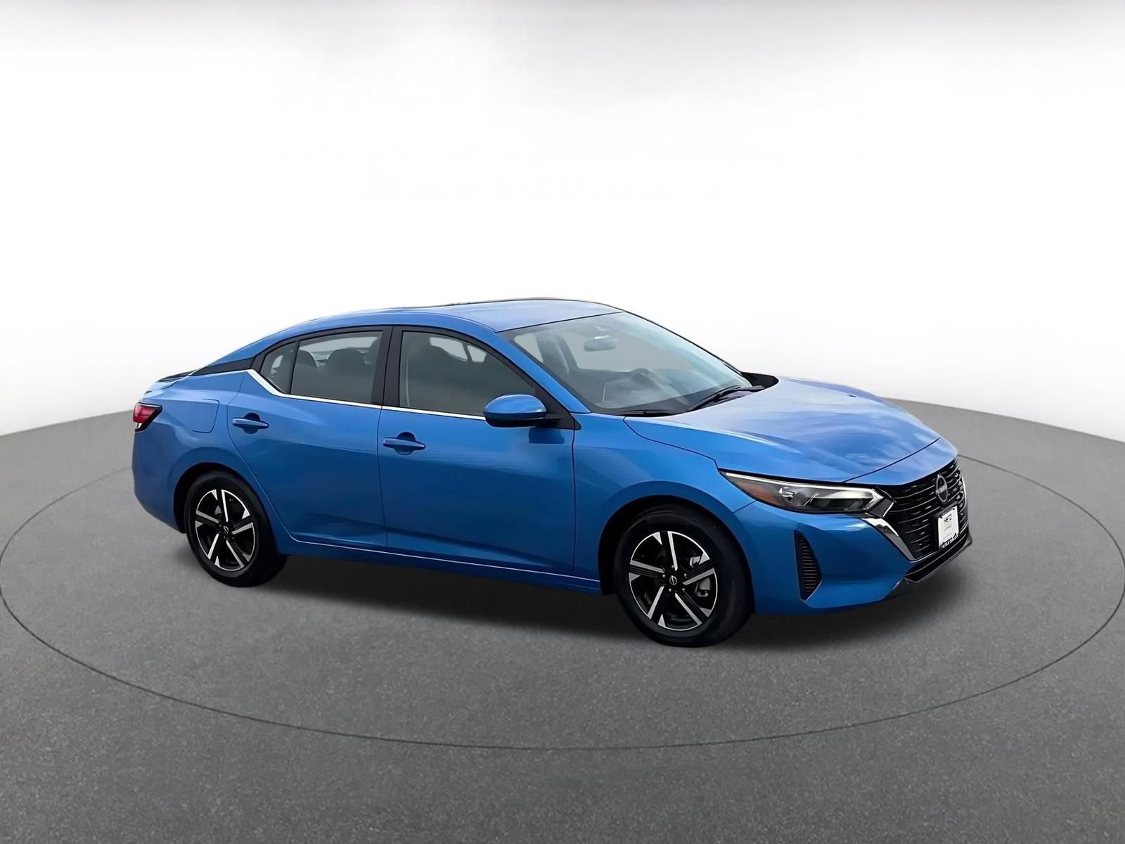 Thumbnail: 2025 Nissan Sentra - 2