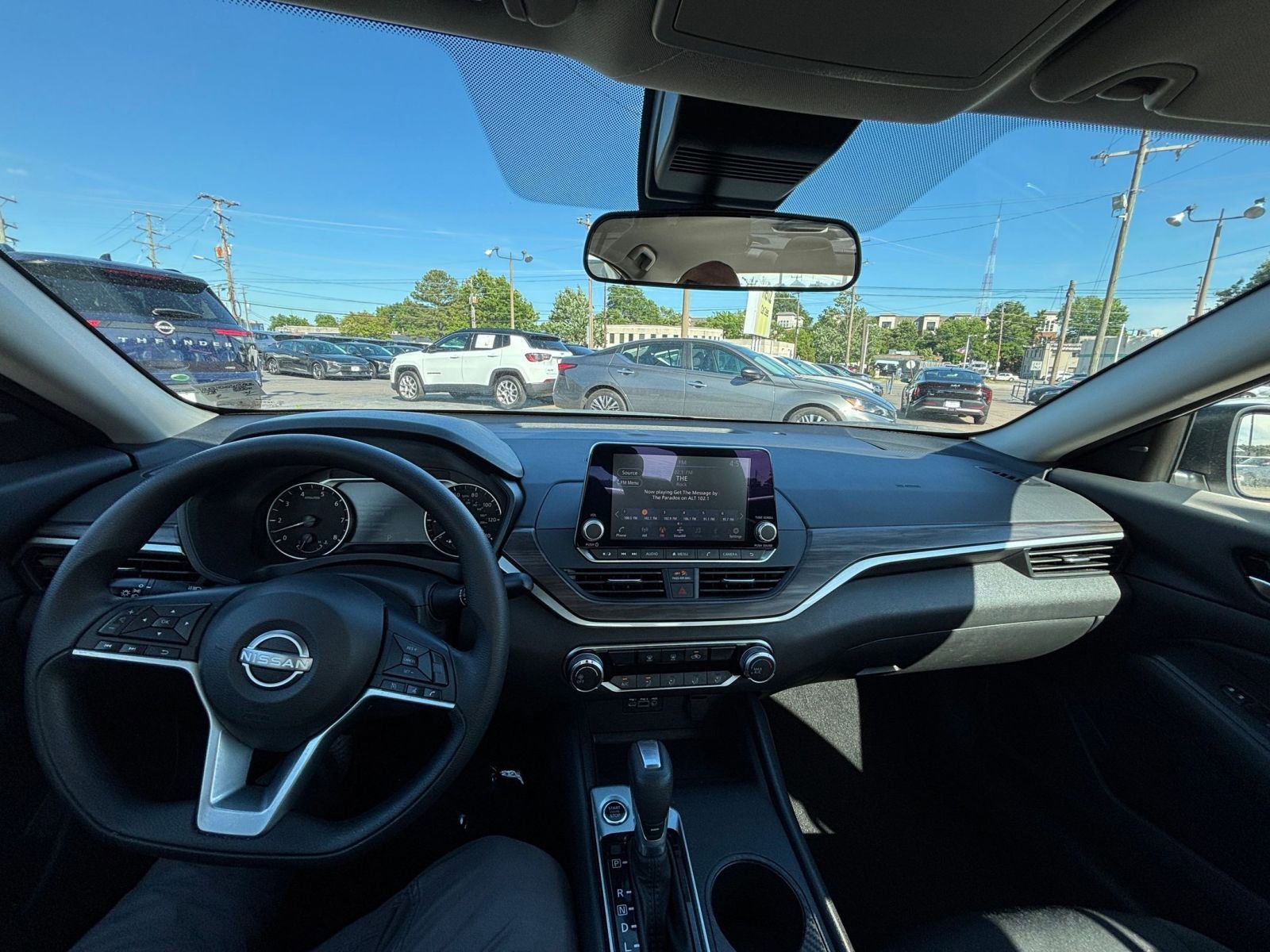 Thumbnail: 2025 Nissan Altima - 33