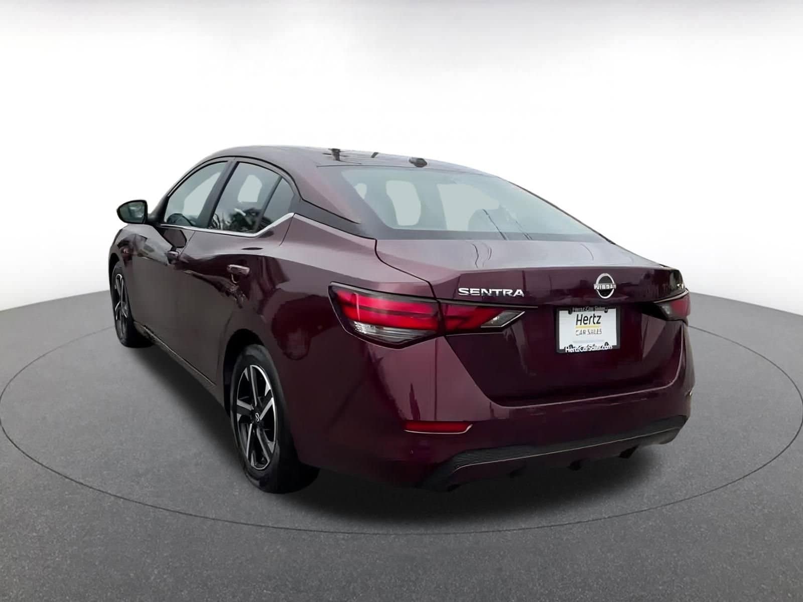 Thumbnail: 2024 Nissan Sentra - 11