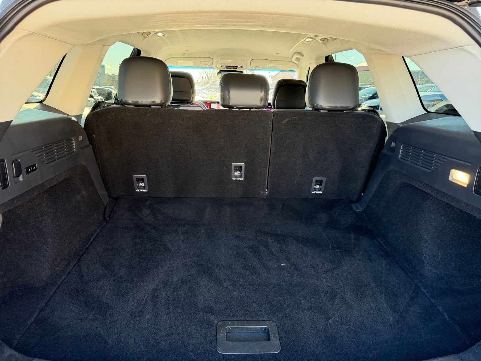 Thumbnail: 2024 Lincoln Nautilus - 32