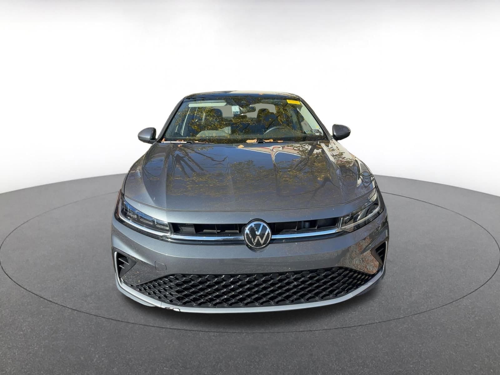 Thumbnail: 2025 Volkswagen Jetta - 2