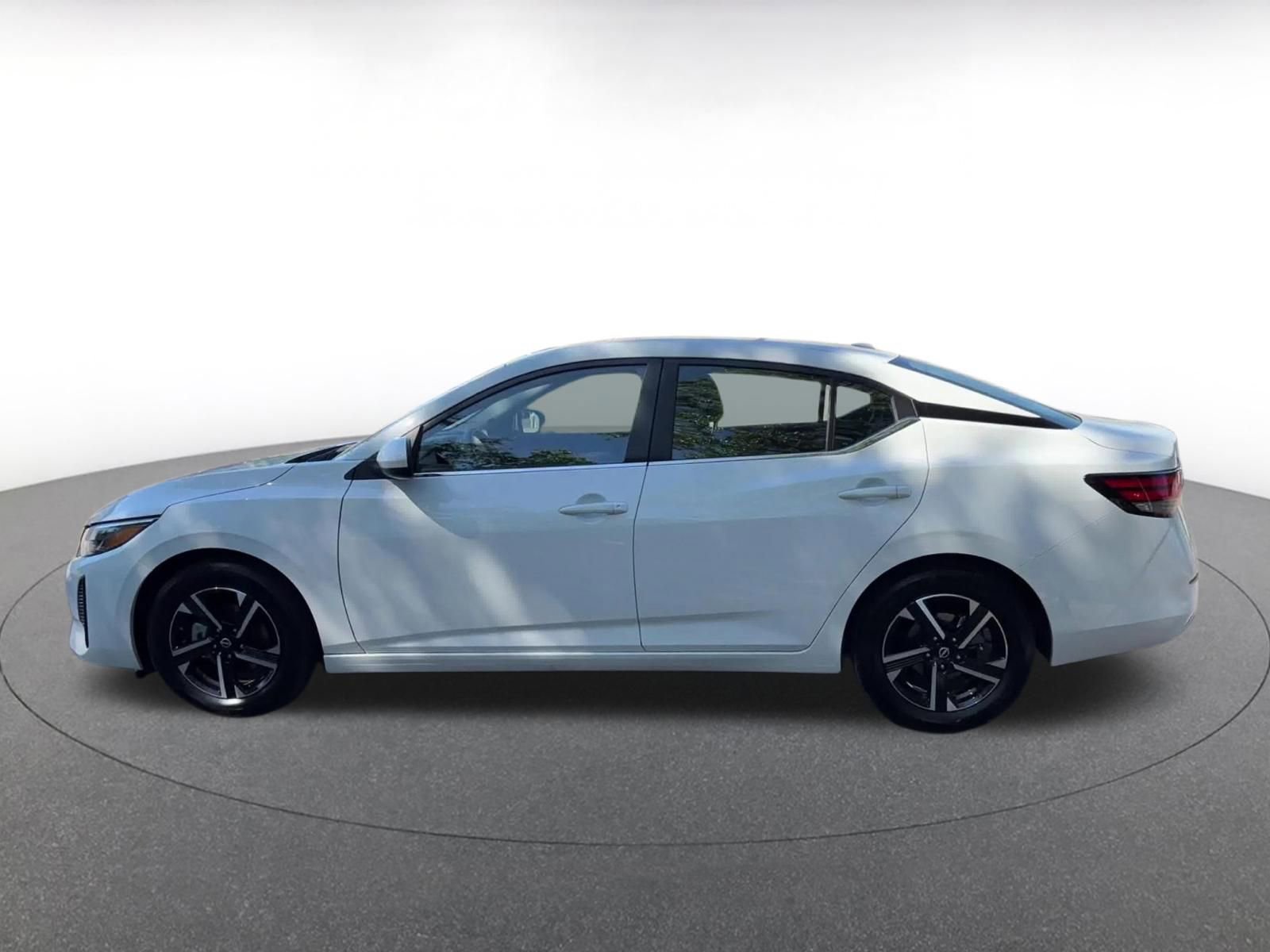 Thumbnail: 2025 Nissan Sentra - 9