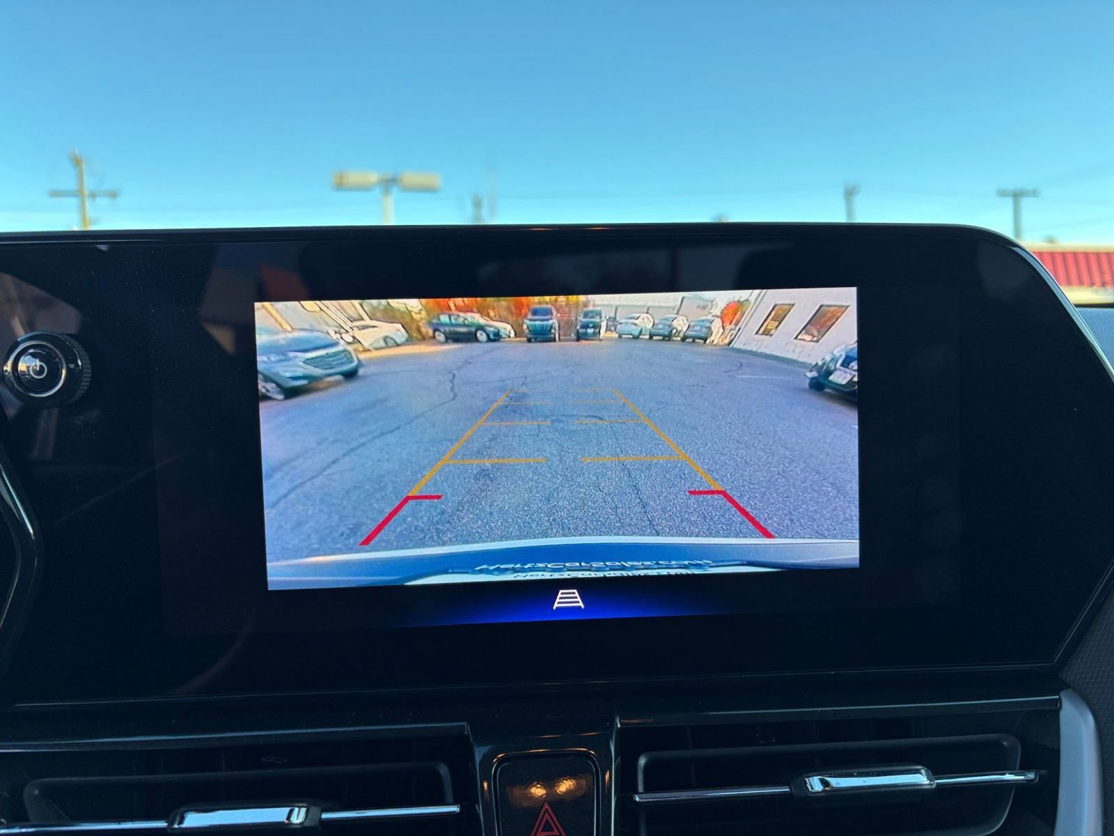 Thumbnail: 2025 Chevrolet TrailBlazer - 17