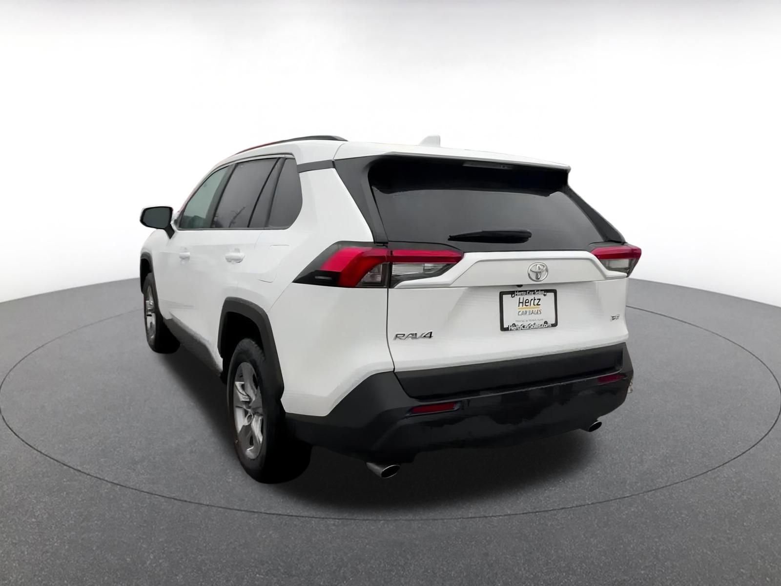 Thumbnail: 2025 Toyota RAV4 - 11