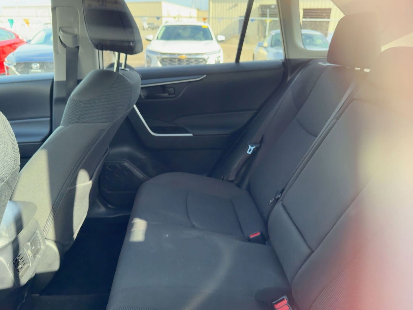 Thumbnail: 2025 Toyota RAV4 - 8