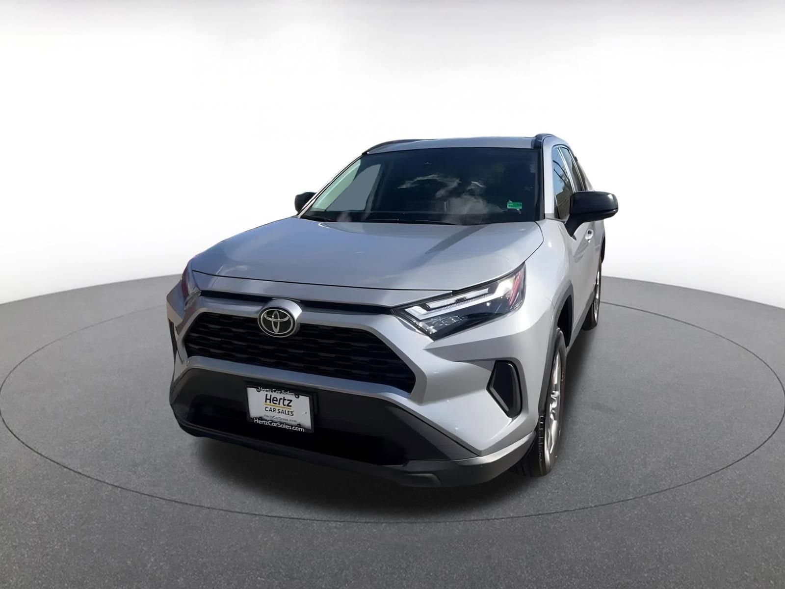 Thumbnail: 2025 Toyota RAV4 - 7