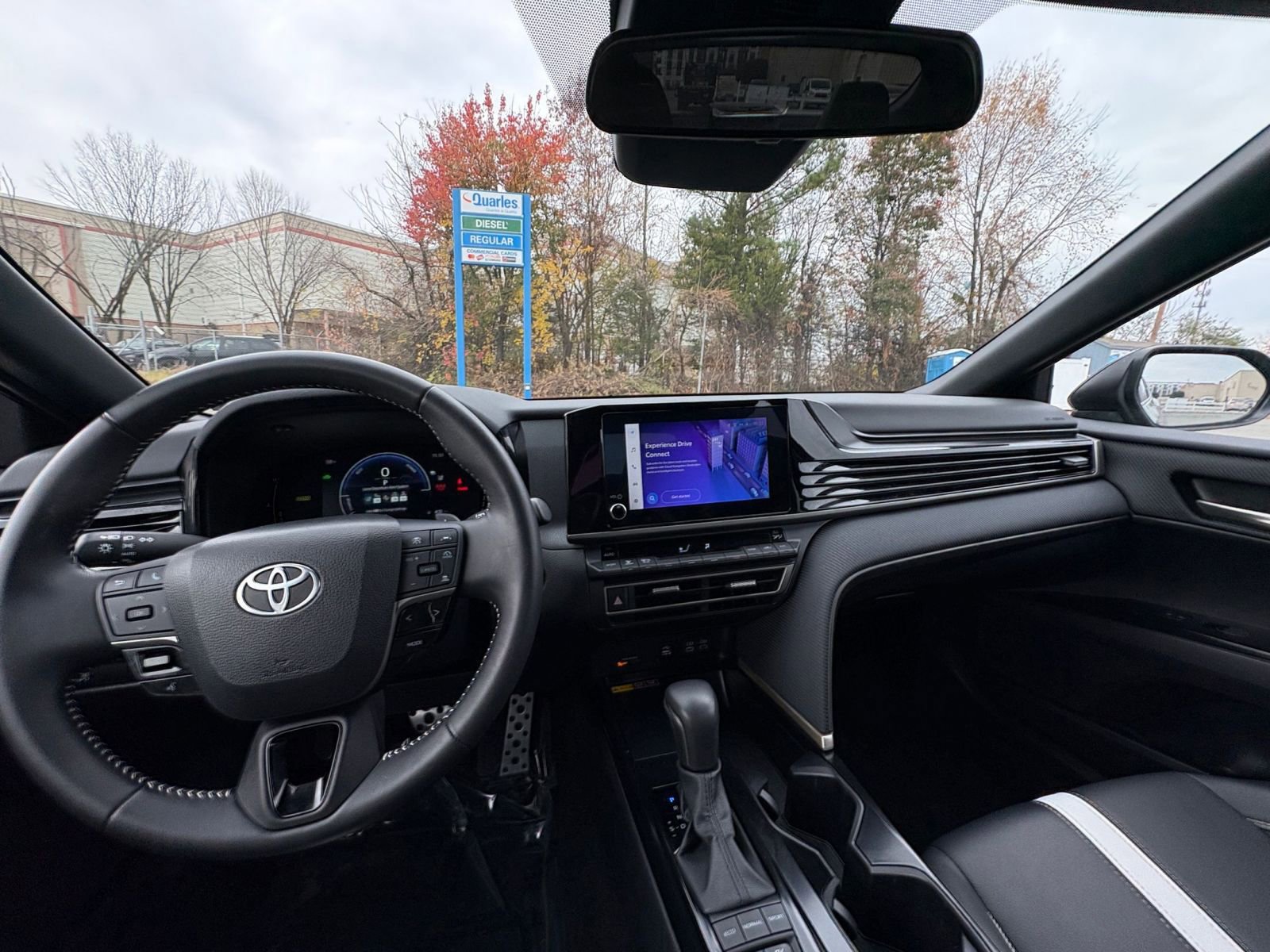 Thumbnail: 2025 Toyota Camry - 33