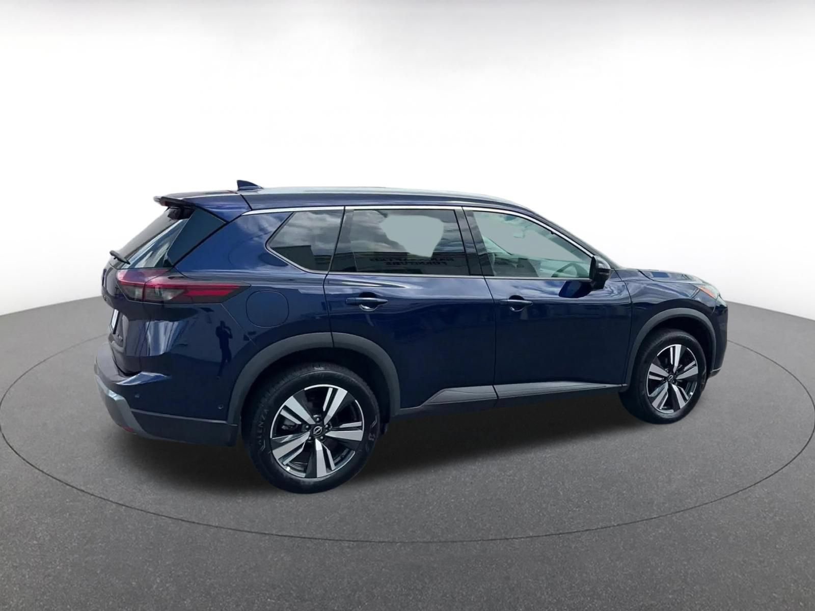 Thumbnail: 2026 Nissan Rogue - 12