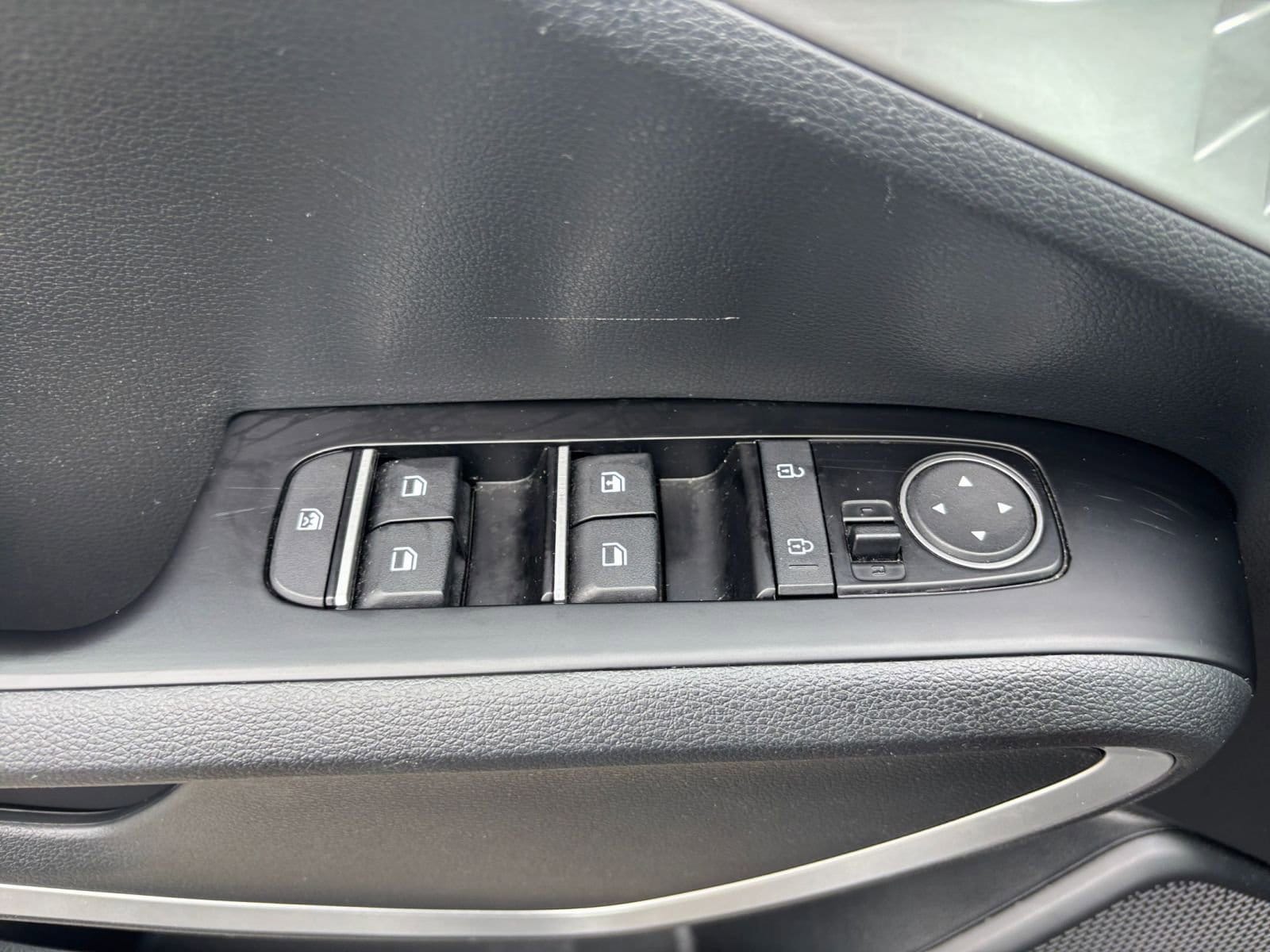 Thumbnail: 2023 Kia Soul - 20