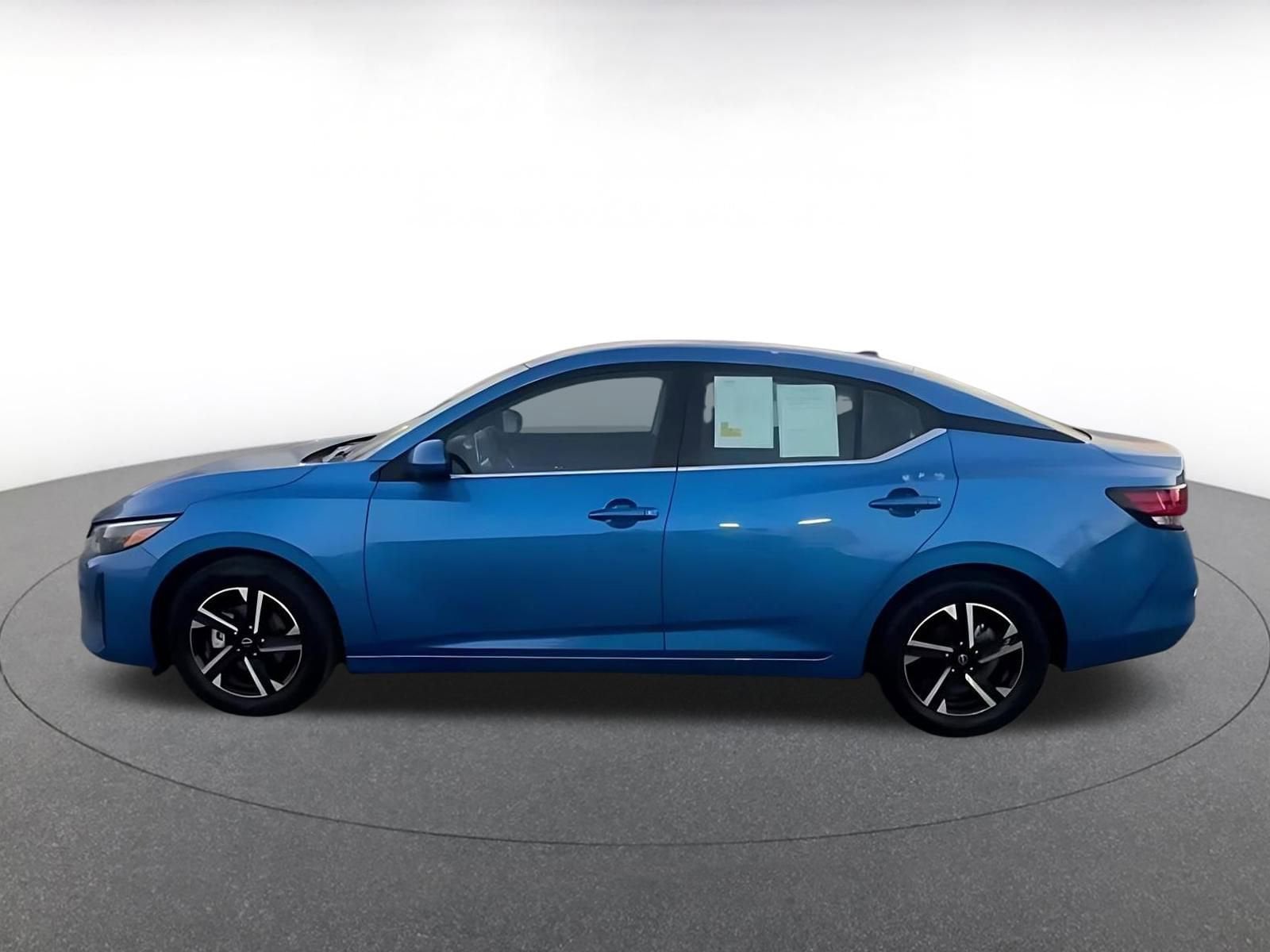 Thumbnail: 2025 Nissan Sentra - 9