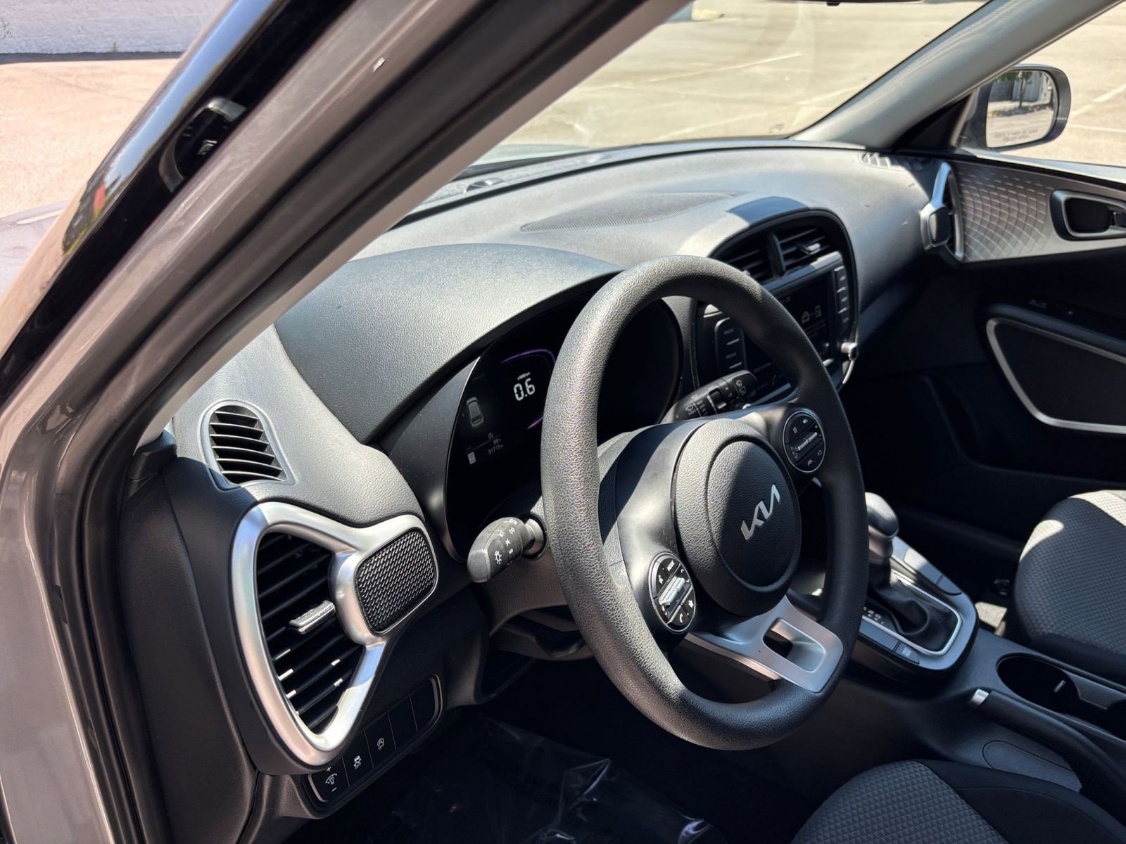 Thumbnail: 2025 Kia Soul - 33