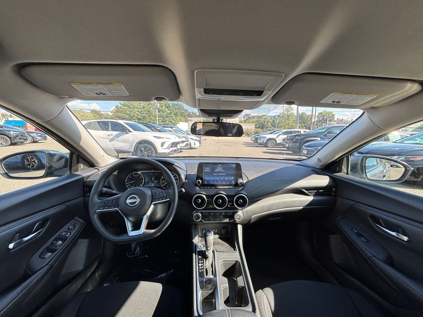 Thumbnail: 2024 Nissan Sentra - 31